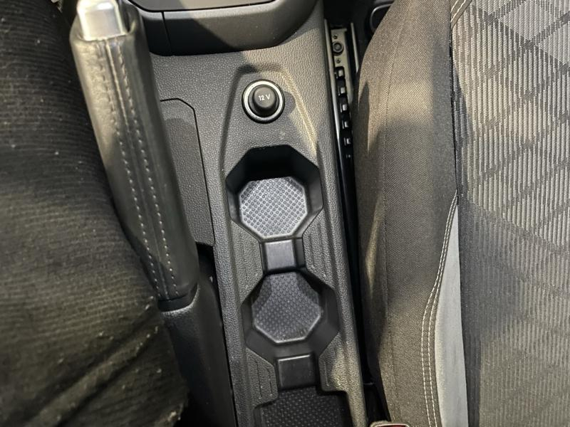 VOLKSWAGEN Polo d’occasion à vendre à CHENNEVIÈRES-SUR-MARNE chez ADP - SOVEA 94 (Photo 20)