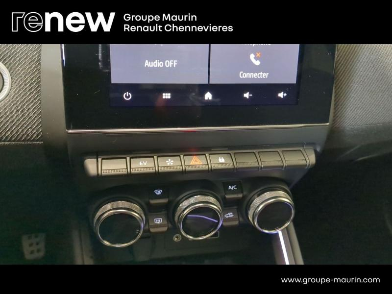 RENAULT Clio d’occasion à vendre à CHENNEVIÈRES-SUR-MARNE chez ADP - SOVEA 94 (Photo 20)