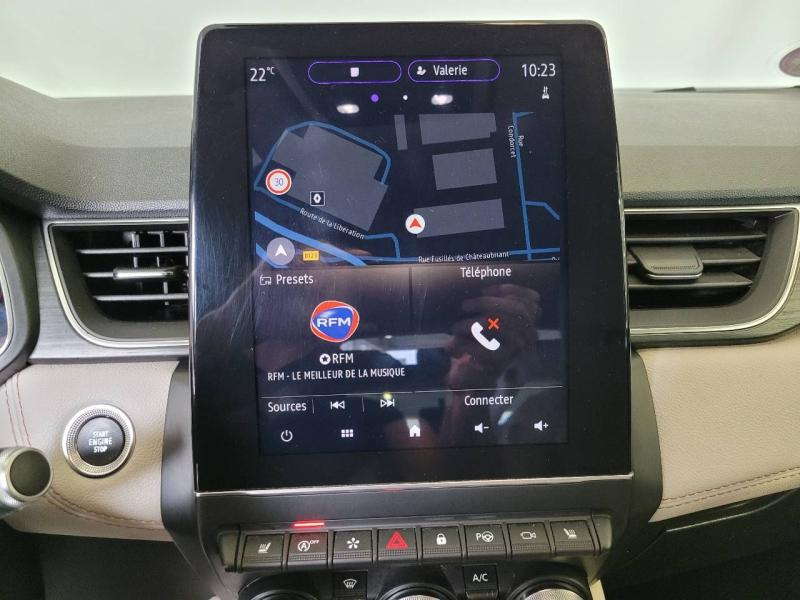 RENAULT Captur d’occasion à vendre à CHENNEVIÈRES-SUR-MARNE chez ADP - SOVEA 94 (Photo 12)