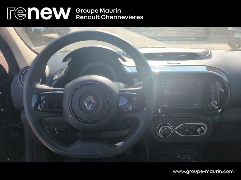 RENAULT Twingo d’occasion à vendre à CHENNEVIÈRES-SUR-MARNE chez ADP - SOVEA 94 (Photo 15)