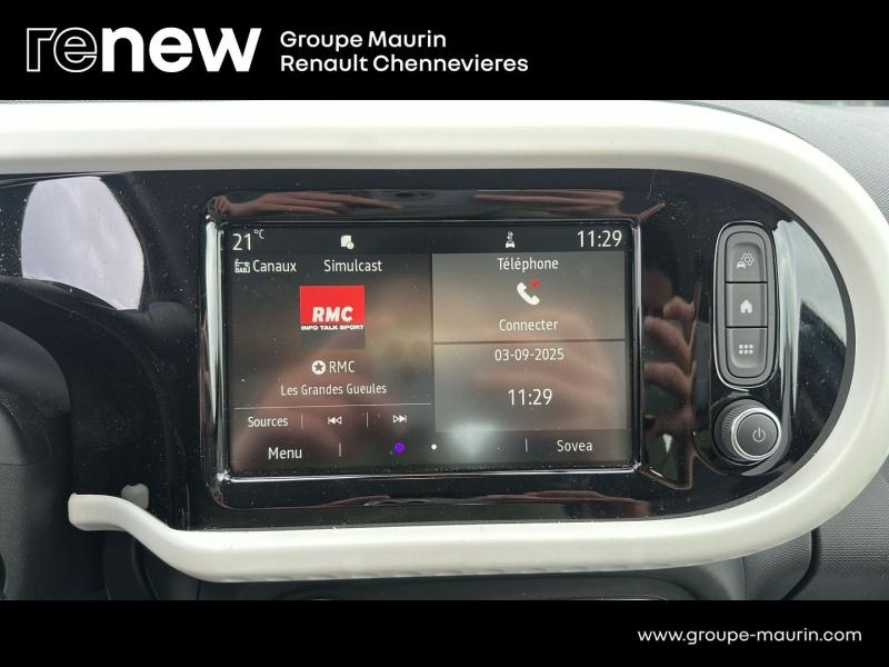RENAULT Twingo d’occasion à vendre à CHENNEVIÈRES-SUR-MARNE chez ADP - SOVEA 94 (Photo 13)