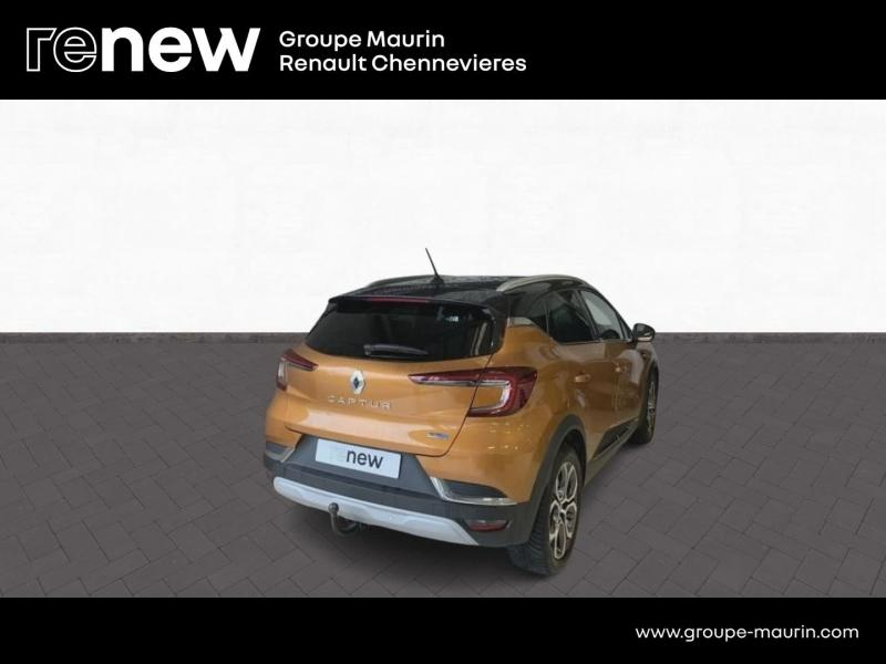 RENAULT Captur d’occasion à vendre à CHENNEVIÈRES-SUR-MARNE chez ADP - SOVEA 94 (Photo 3)