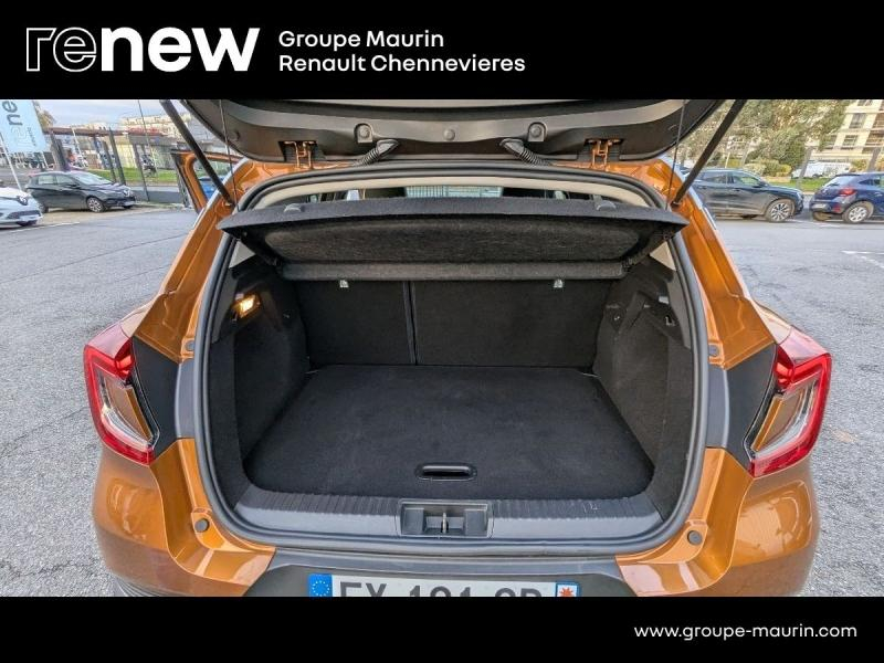 RENAULT Captur d’occasion à vendre à CHENNEVIÈRES-SUR-MARNE chez ADP - SOVEA 94 (Photo 11)