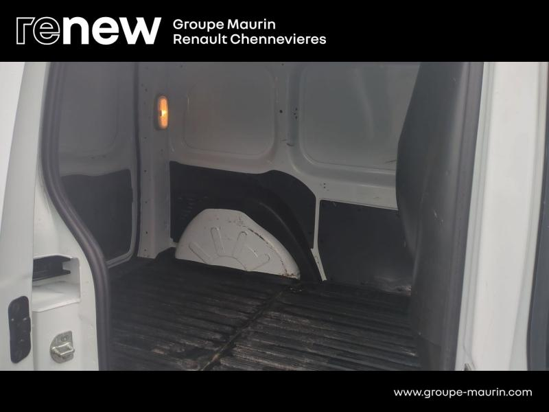 RENAULT Kangoo Express VUL d’occasion à vendre à CHENNEVIÈRES-SUR-MARNE chez ADP - SOVEA 94 (Photo 15)