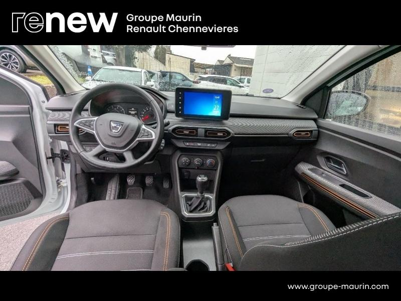 DACIA Sandero d’occasion à vendre à CHENNEVIÈRES-SUR-MARNE chez ADP - SOVEA 94 (Photo 13)