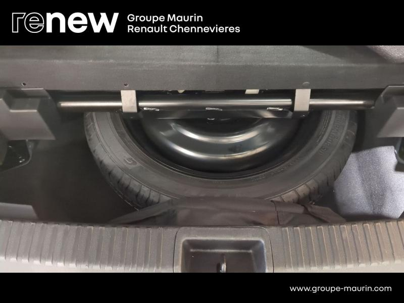 RENAULT Espace d’occasion à vendre à CHENNEVIÈRES-SUR-MARNE chez ADP - SOVEA 94 (Photo 15)