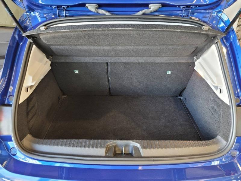 RENAULT Clio d’occasion à vendre à CHENNEVIÈRES-SUR-MARNE chez ADP - SOVEA 94 (Photo 7)