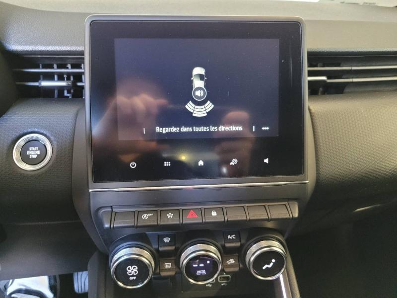 RENAULT Clio d’occasion à vendre à CHENNEVIÈRES-SUR-MARNE chez ADP - SOVEA 94 (Photo 9)