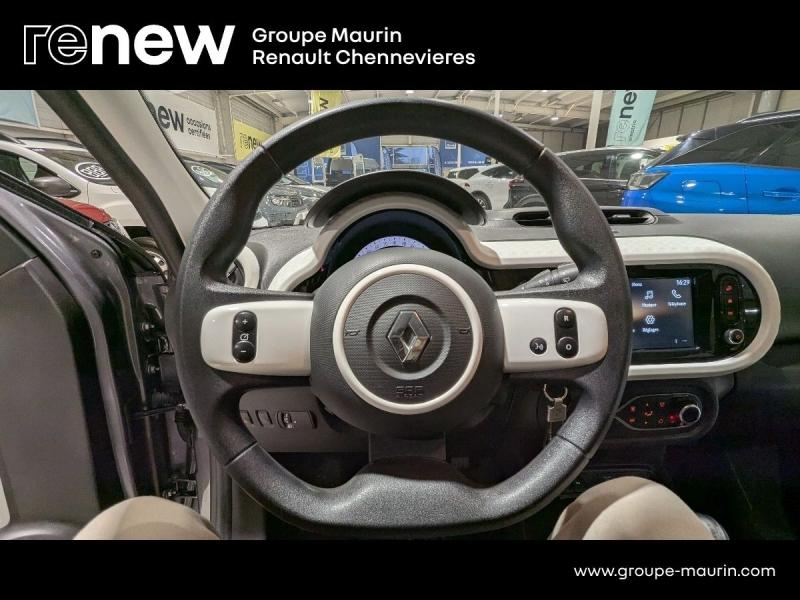 RENAULT Twingo d’occasion à vendre à CHENNEVIÈRES-SUR-MARNE chez ADP - SOVEA 94 (Photo 13)