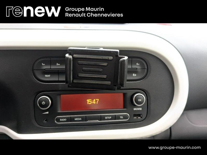 RENAULT Twingo d’occasion à vendre à CHENNEVIÈRES-SUR-MARNE chez ADP - SOVEA 94 (Photo 19)