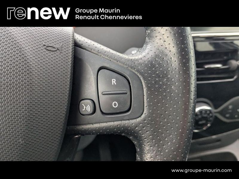 RENAULT Zoe d’occasion à vendre à CHENNEVIÈRES-SUR-MARNE chez ADP - SOVEA 94 (Photo 16)