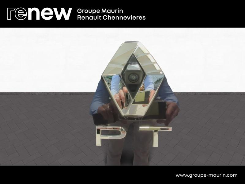 RENAULT Captur d’occasion à vendre à CHENNEVIÈRES-SUR-MARNE chez ADP - SOVEA 94 (Photo 6)