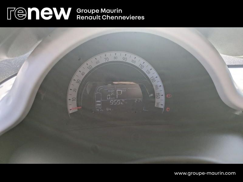 RENAULT Twingo d’occasion à vendre à CHENNEVIÈRES-SUR-MARNE chez ADP - SOVEA 94 (Photo 19)