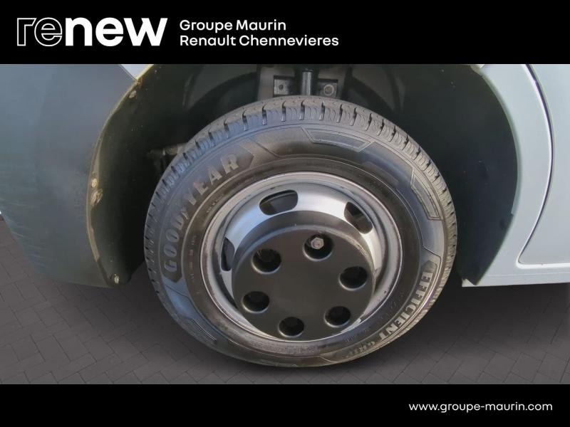 RENAULT Master CCb VUL d’occasion à vendre à CHENNEVIÈRES-SUR-MARNE chez ADP - SOVEA 94 (Photo 16)