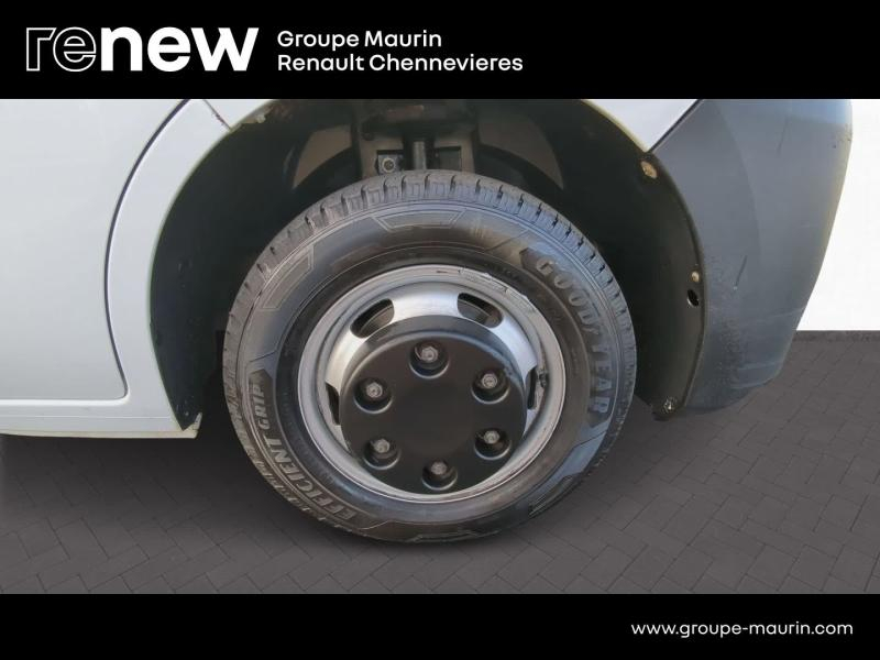 RENAULT Master CCb VUL d’occasion à vendre à CHENNEVIÈRES-SUR-MARNE chez ADP - SOVEA 94 (Photo 17)