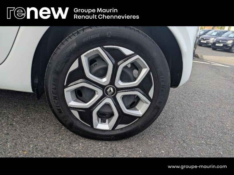 RENAULT Twingo d’occasion à vendre à CHENNEVIÈRES-SUR-MARNE chez ADP - SOVEA 94 (Photo 15)
