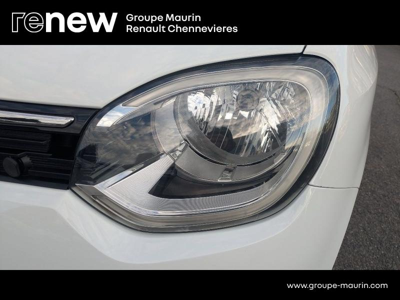 RENAULT Twingo d’occasion à vendre à CHENNEVIÈRES-SUR-MARNE chez ADP - SOVEA 94 (Photo 16)