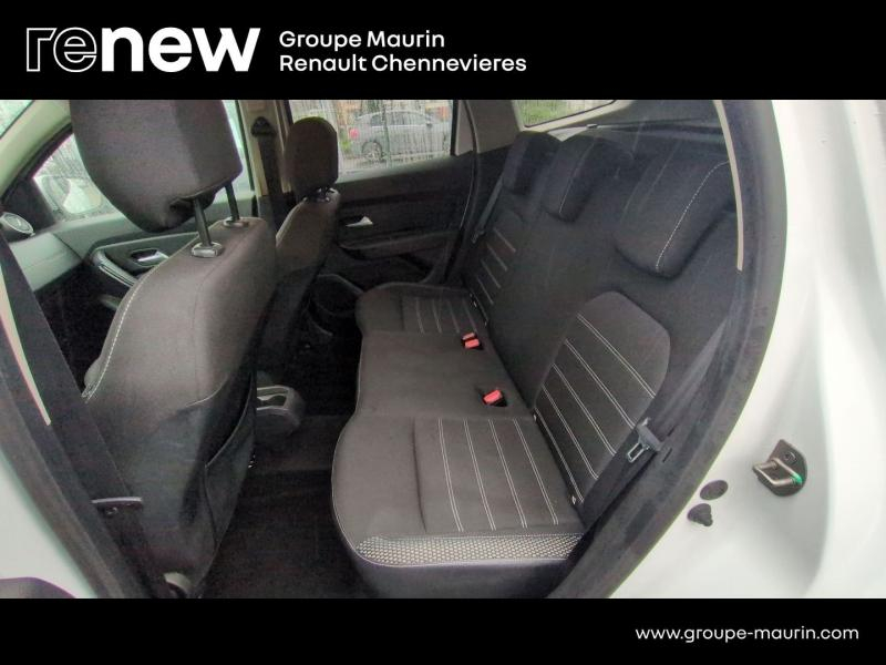 DACIA Duster d’occasion à vendre à CHENNEVIÈRES-SUR-MARNE chez ADP - SOVEA 94 (Photo 11)