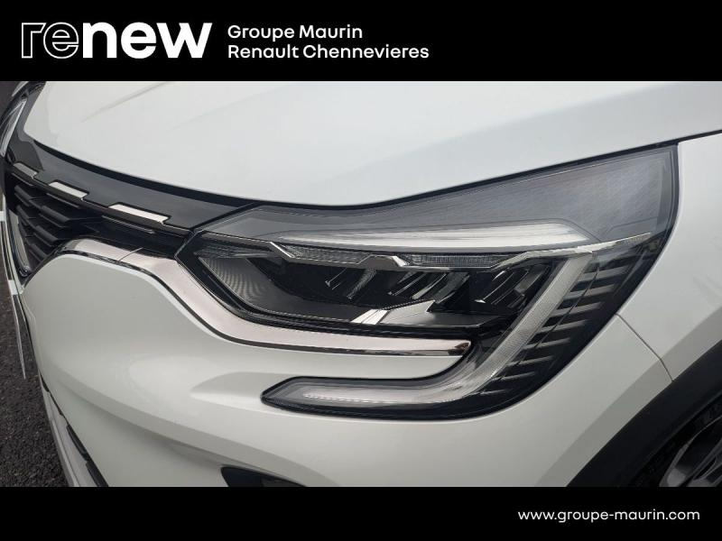 RENAULT Captur d’occasion à vendre à CHENNEVIÈRES-SUR-MARNE chez ADP - SOVEA 94 (Photo 10)