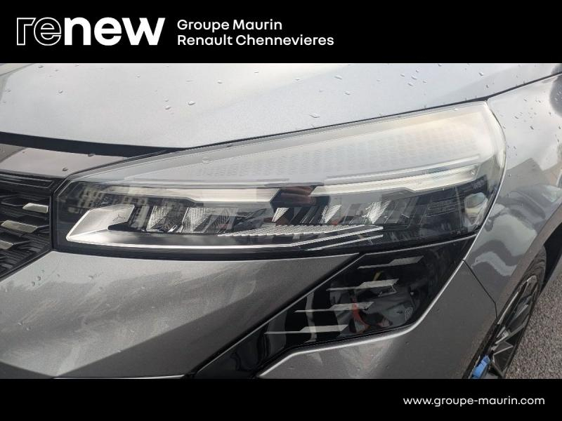 RENAULT Clio d’occasion à vendre à CHENNEVIÈRES-SUR-MARNE chez ADP - SOVEA 94 (Photo 11)