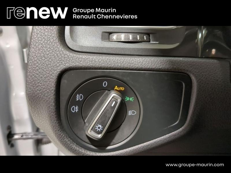 VOLKSWAGEN Golf d’occasion à vendre à CHENNEVIÈRES-SUR-MARNE chez ADP - SOVEA 94 (Photo 19)