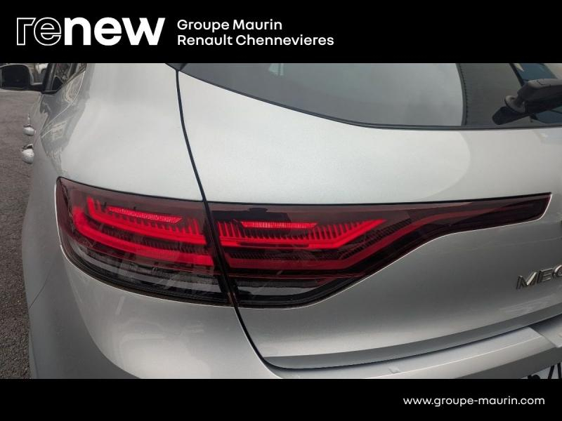 RENAULT Megane d’occasion à vendre à CHENNEVIÈRES-SUR-MARNE chez ADP - SOVEA 94 (Photo 12)