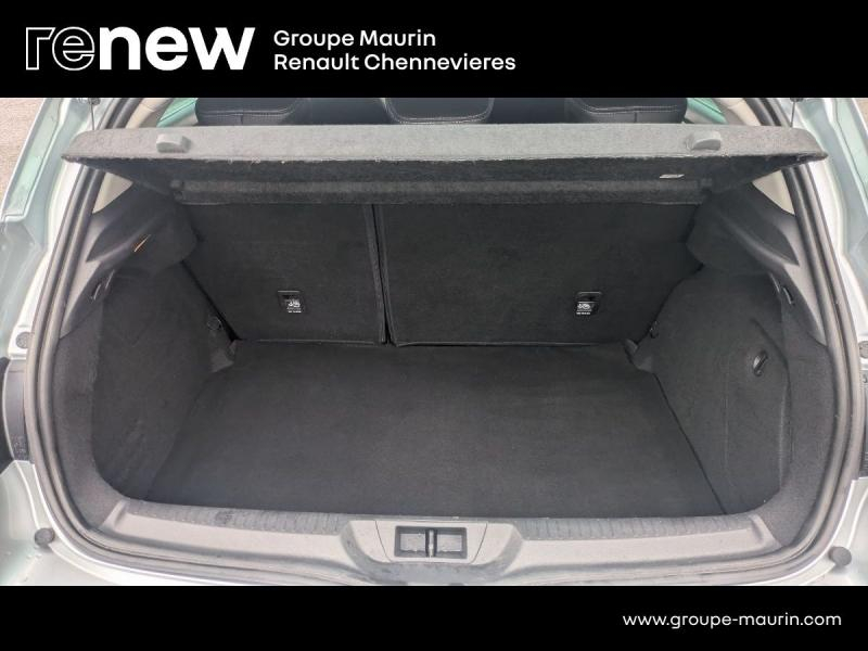 RENAULT Megane d’occasion à vendre à CHENNEVIÈRES-SUR-MARNE chez ADP - SOVEA 94 (Photo 13)