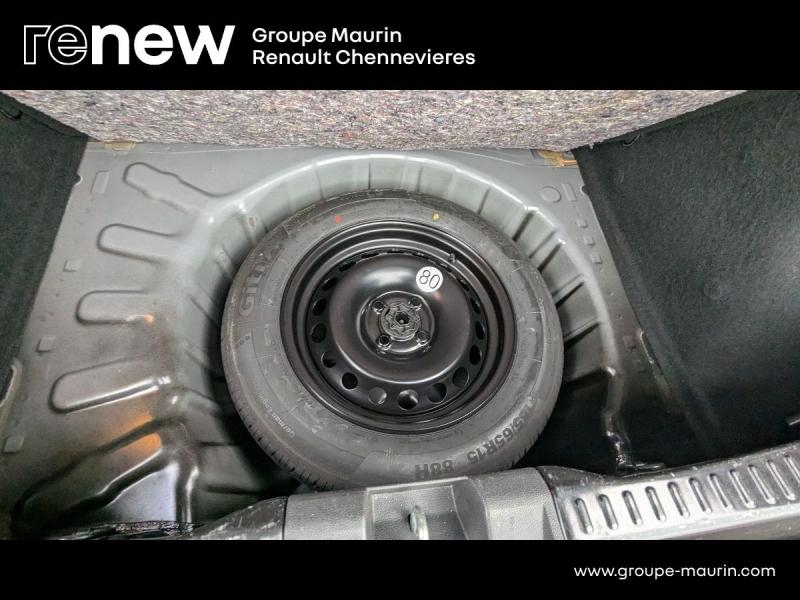 DACIA Sandero d’occasion à vendre à CHENNEVIÈRES-SUR-MARNE chez ADP - SOVEA 94 (Photo 13)