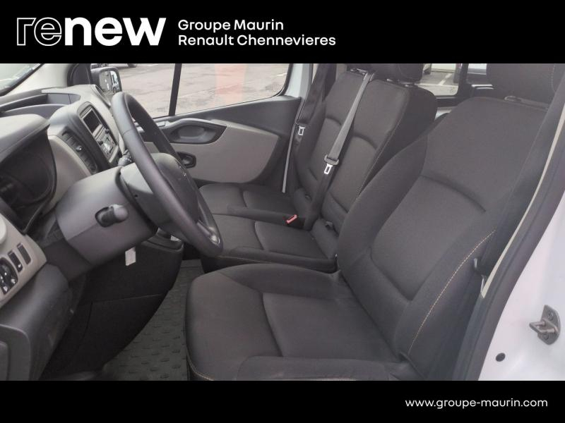 RENAULT Trafic Combi d’occasion à vendre à CHENNEVIÈRES-SUR-MARNE chez ADP - SOVEA 94 (Photo 10)