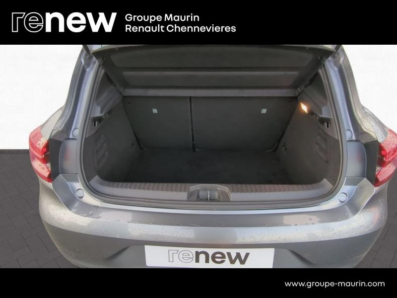 RENAULT Clio d’occasion à vendre à CHENNEVIÈRES-SUR-MARNE chez ADP - SOVEA 94 (Photo 10)