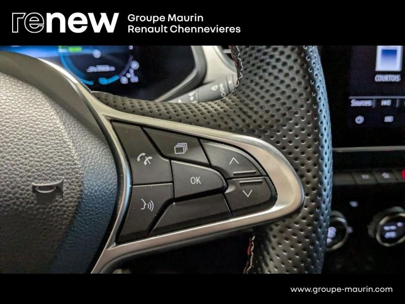 RENAULT Captur d’occasion à vendre à CHENNEVIÈRES-SUR-MARNE chez ADP - SOVEA 94 (Photo 16)