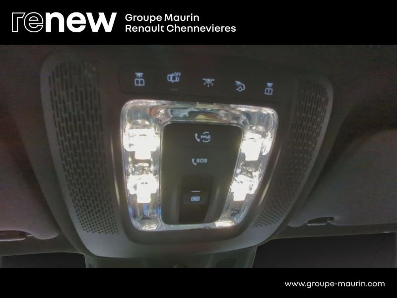 MERCEDES-BENZ Classe GLA d’occasion à vendre à CHENNEVIÈRES-SUR-MARNE chez ADP - SOVEA 94 (Photo 19)