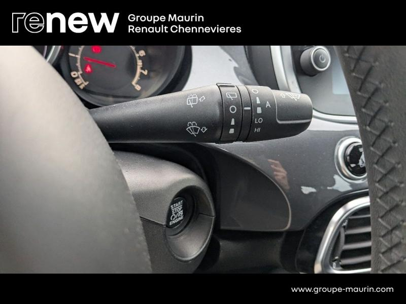 FIAT 500X d’occasion à vendre à CHENNEVIÈRES-SUR-MARNE chez ADP - SOVEA 94 (Photo 17)