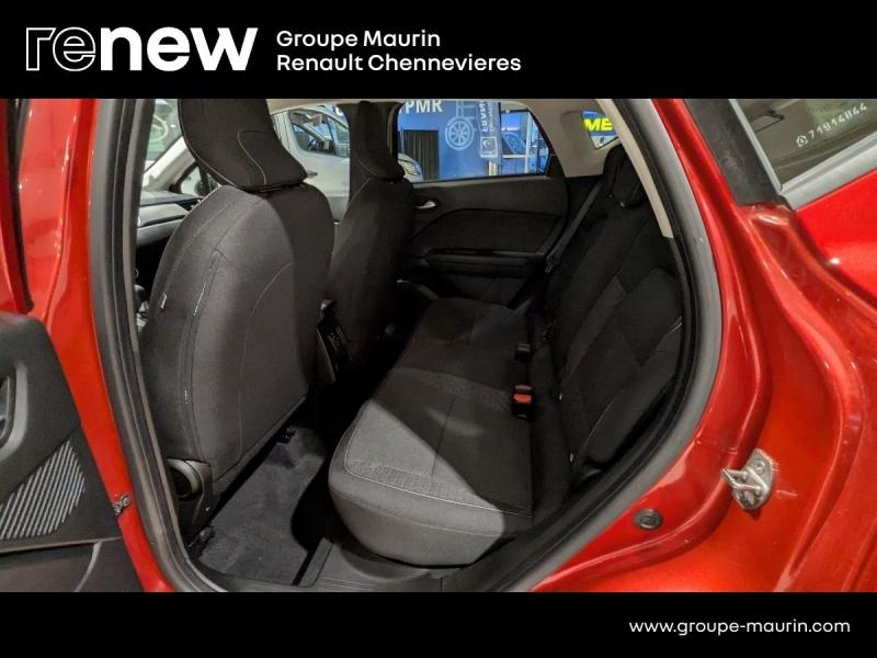 RENAULT Captur d’occasion à vendre à CHENNEVIÈRES-SUR-MARNE chez ADP - SOVEA 94 (Photo 10)