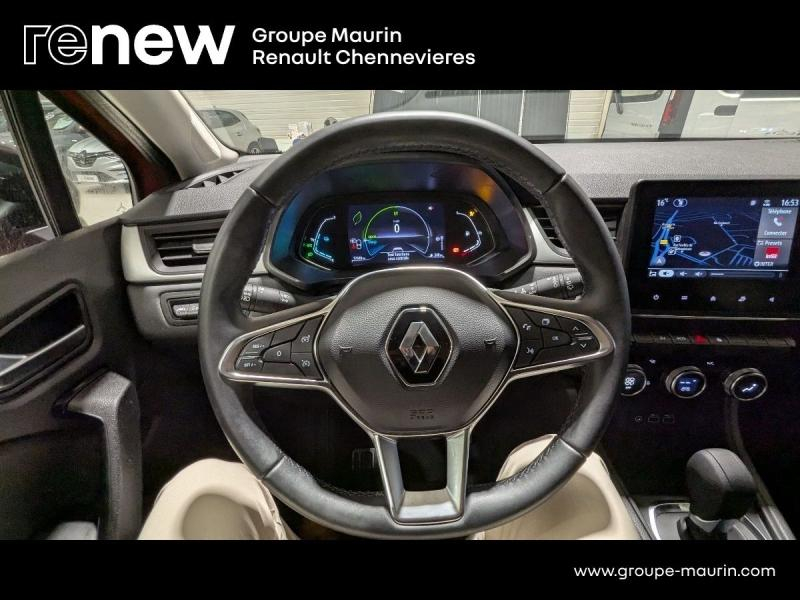 RENAULT Captur d’occasion à vendre à CHENNEVIÈRES-SUR-MARNE chez ADP - SOVEA 94 (Photo 14)