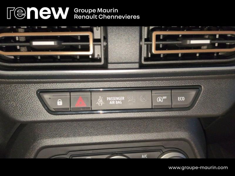 DACIA Sandero d’occasion à vendre à CHENNEVIÈRES-SUR-MARNE chez ADP - SOVEA 94 (Photo 19)