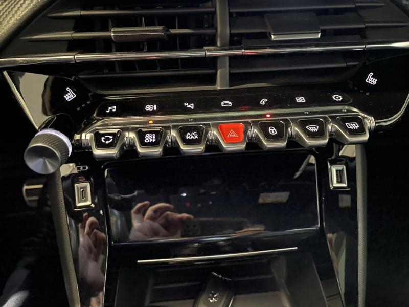 PEUGEOT 2008 d’occasion à vendre à CHENNEVIÈRES-SUR-MARNE chez ADP - SOVEA 94 (Photo 18)