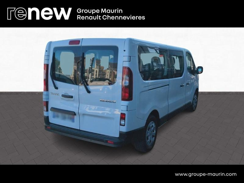 RENAULT Trafic Combi d’occasion à vendre à CHENNEVIÈRES-SUR-MARNE chez ADP - SOVEA 94 (Photo 4)