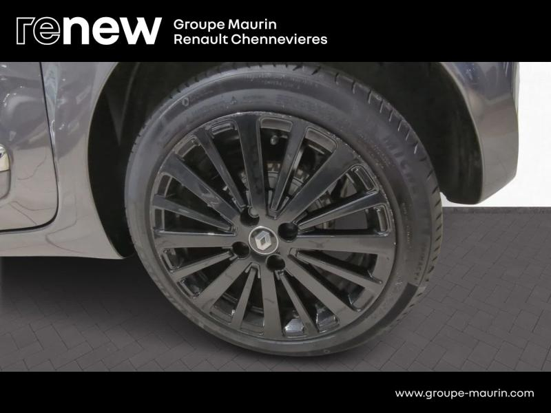 RENAULT Twingo d’occasion à vendre à CHENNEVIÈRES-SUR-MARNE chez ADP - SOVEA 94 (Photo 15)