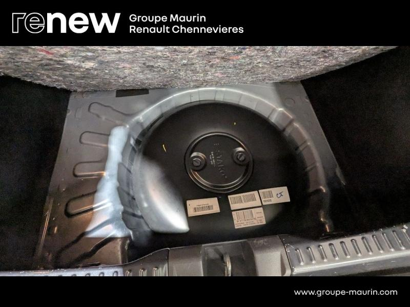 DACIA Sandero d’occasion à vendre à CHENNEVIÈRES-SUR-MARNE chez ADP - SOVEA 94 (Photo 13)