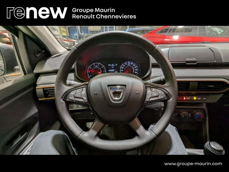 DACIA Sandero d’occasion à vendre à CHENNEVIÈRES-SUR-MARNE chez ADP - SOVEA 94 (Photo 14)