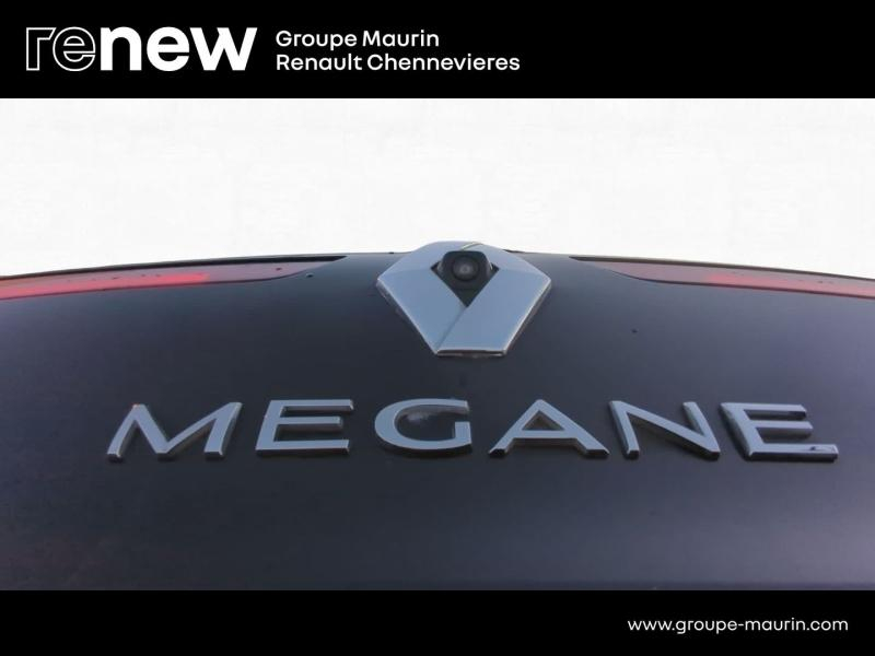 RENAULT Megane d’occasion à vendre à CHENNEVIÈRES-SUR-MARNE chez ADP - SOVEA 94 (Photo 8)