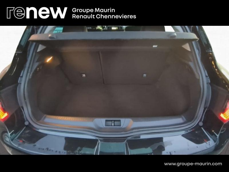 RENAULT Megane d’occasion à vendre à CHENNEVIÈRES-SUR-MARNE chez ADP - SOVEA 94 (Photo 9)