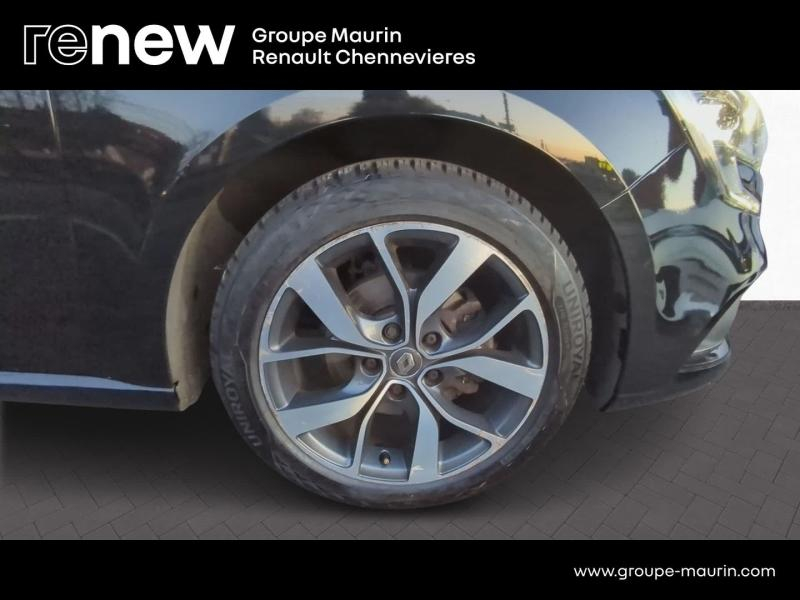 RENAULT Megane d’occasion à vendre à CHENNEVIÈRES-SUR-MARNE chez ADP - SOVEA 94 (Photo 14)