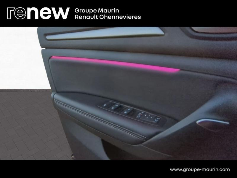 RENAULT Megane d’occasion à vendre à CHENNEVIÈRES-SUR-MARNE chez ADP - SOVEA 94 (Photo 20)