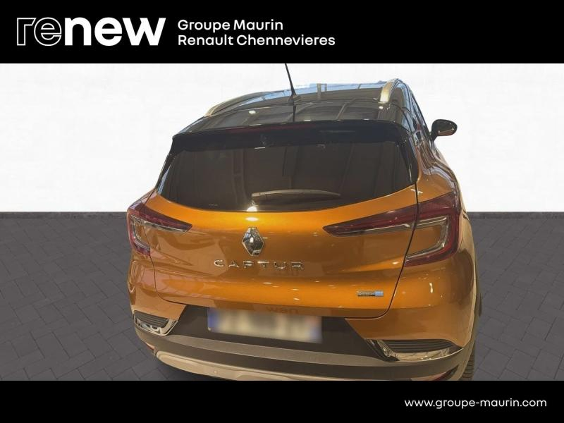 RENAULT Captur d’occasion à vendre à CHENNEVIÈRES-SUR-MARNE chez ADP - SOVEA 94 (Photo 5)