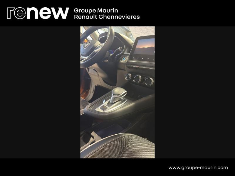 RENAULT Captur d’occasion à vendre à CHENNEVIÈRES-SUR-MARNE chez ADP - SOVEA 94 (Photo 15)