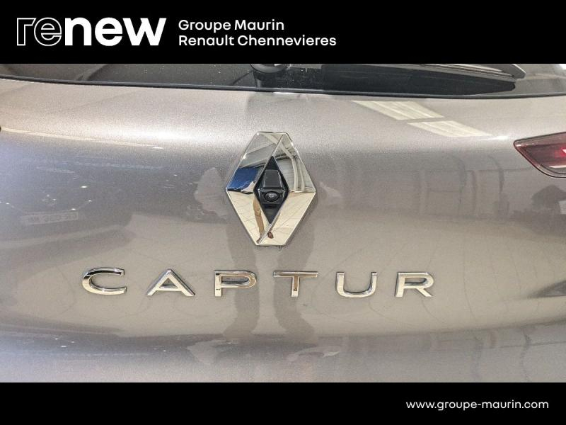 RENAULT Captur d’occasion à vendre à CHENNEVIÈRES-SUR-MARNE chez ADP - SOVEA 94 (Photo 13)