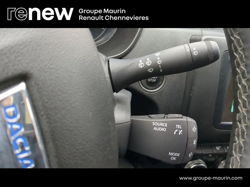 DACIA Duster d’occasion à vendre à CHENNEVIÈRES-SUR-MARNE chez ADP - SOVEA 94 (Photo 17)