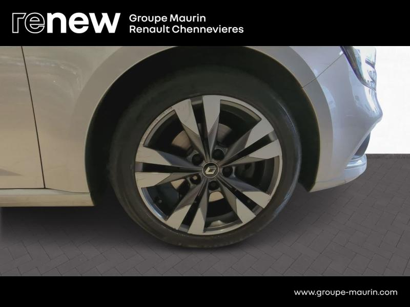 RENAULT Megane d’occasion à vendre à CHENNEVIÈRES-SUR-MARNE chez ADP - SOVEA 94 (Photo 11)